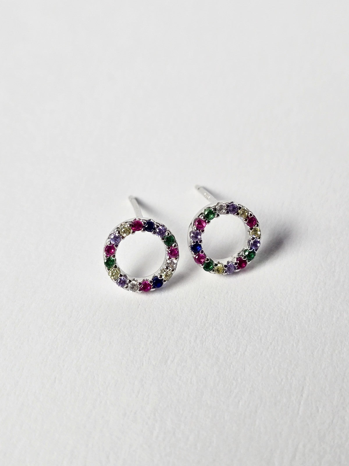 COLOUR ME CRAZY CIRCLE STUD