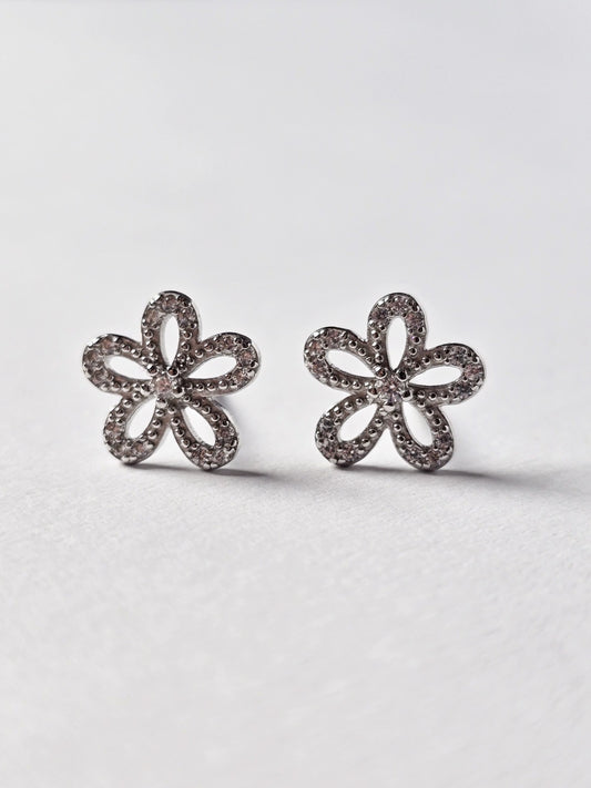 FLOWERLACE STUD