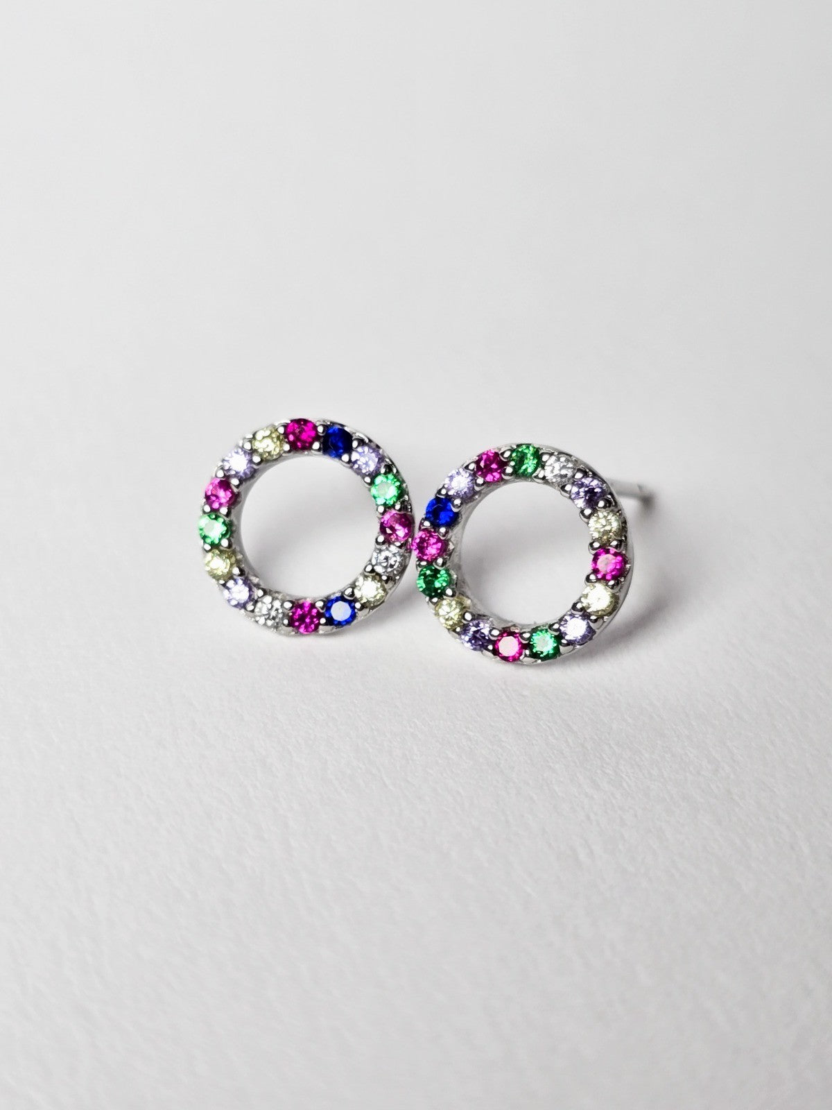 COLOUR ME CRAZY CIRCLE STUD
